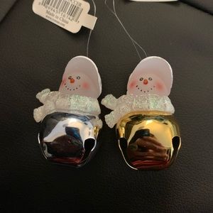 🛍 NWT Jingle Buddies Soccer Player Bell Ornaments